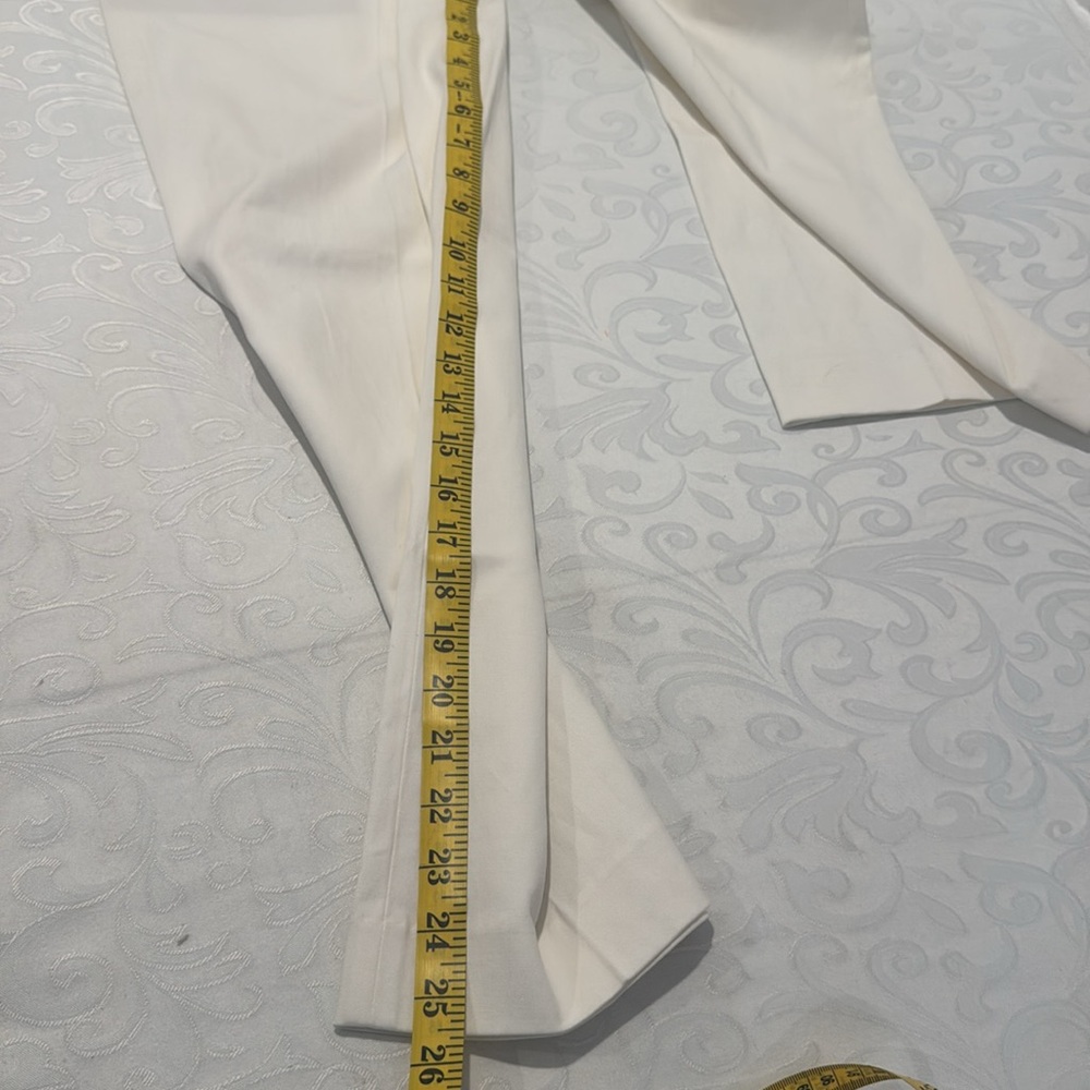 Alice + Olivia “Janis” Low Rise Crop Flare Pants. Ladies 6 - Picture 15 of 16